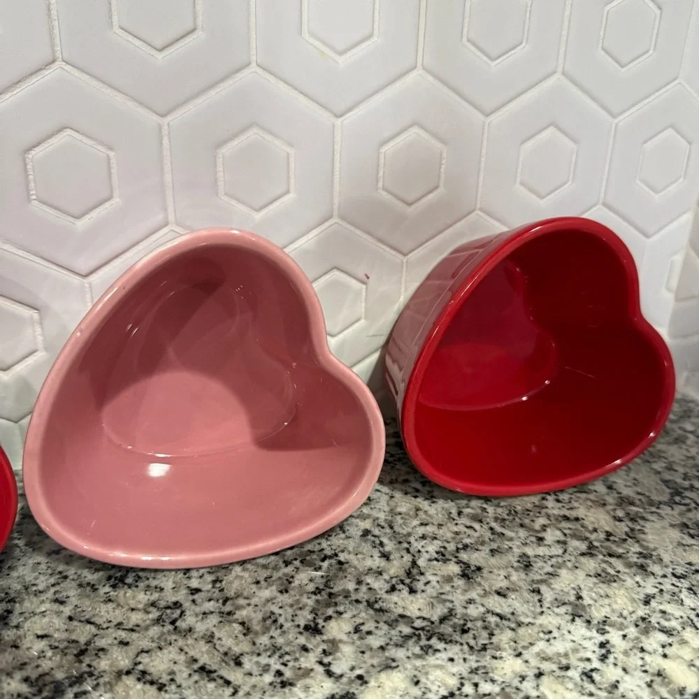 4 Red & Pink Ceramic Heart Ramekin‎ Dishes